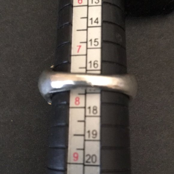 Sparkling Cocktail Ring - Picture 6 of 6